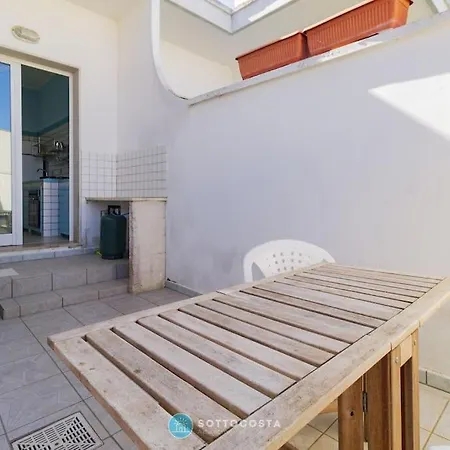 Апартаменты Rainbow Flat - *