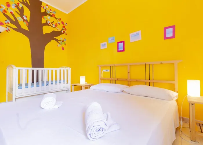 Rainbow Flat - Apartment